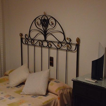 Casa Vitorianet Guest House Alcampel Екстериор снимка