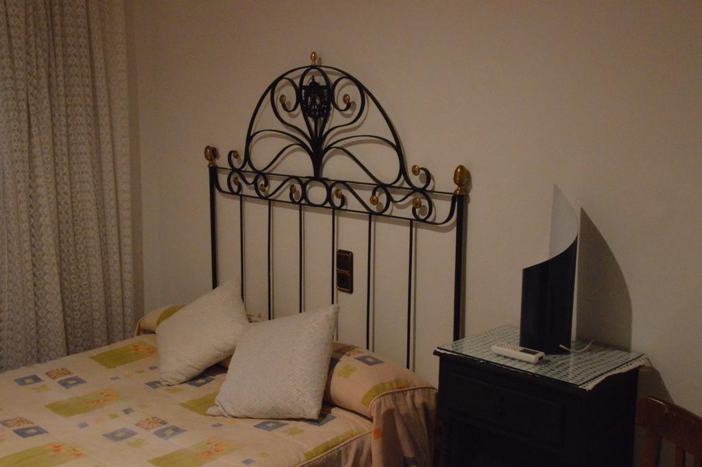 Casa Vitorianet Guest House Alcampel Екстериор снимка