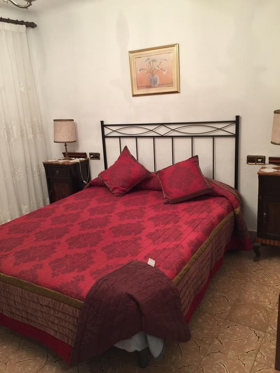 Casa Vitorianet Guest House Alcampel Екстериор снимка